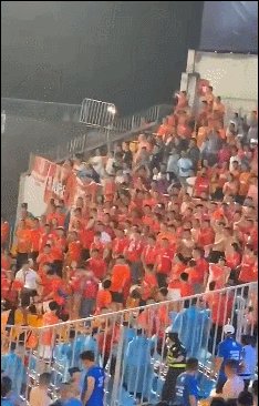 1689822224743068724.gif 1.gif